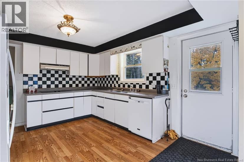 1828 Route 640, Hanwell, photo 5