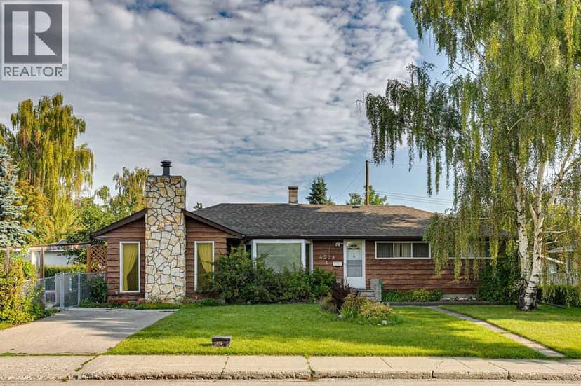 4528 26 Avenue SW, Calgary, photo 4