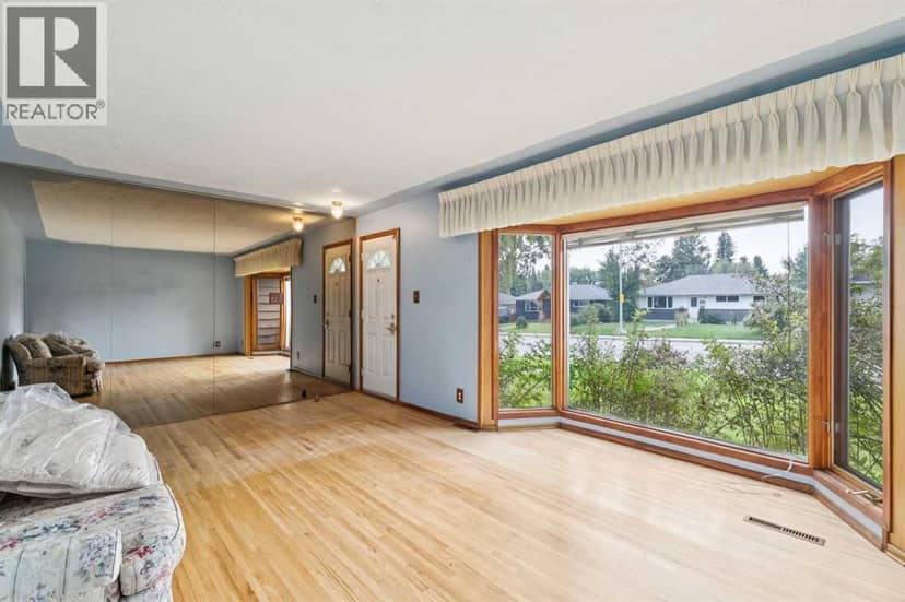 4528 26 Avenue SW, Calgary, photo 7