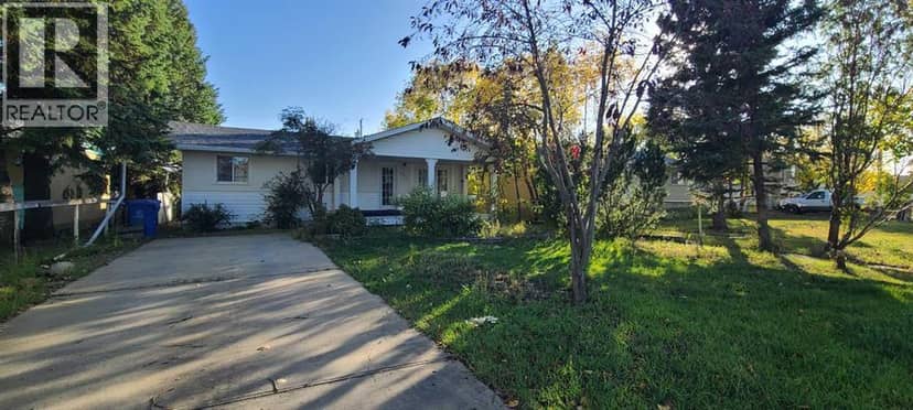 5211 50 Avenue — photo 16 of 16