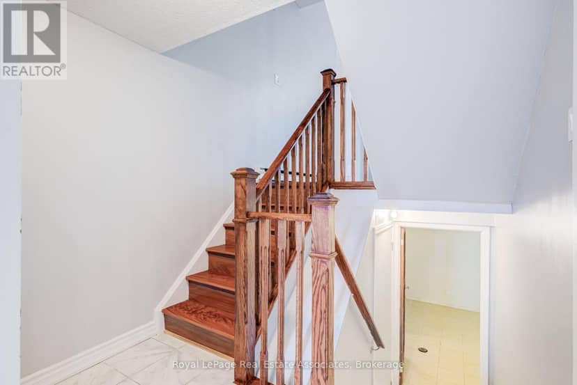 11 - 11 McCallum Court — photo 11 of 40