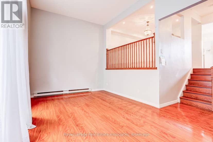 11 - 11 McCallum Court — photo 13 of 40