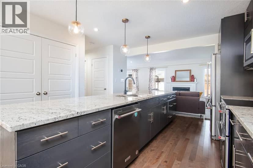 290 WILLIAM Street — photo 13 of 40