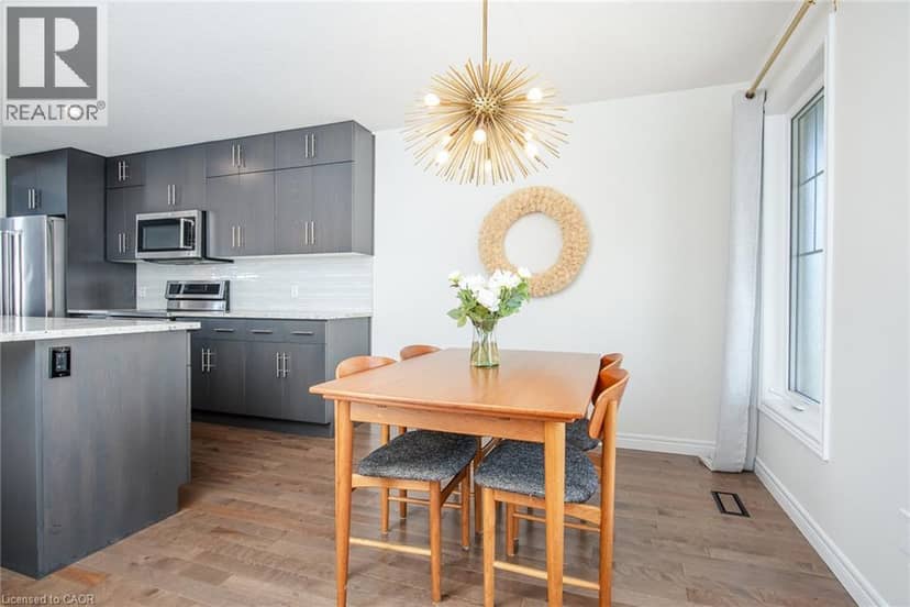 290 WILLIAM Street — photo 19 of 40