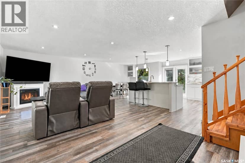 538 Highlands TERRACE — photo 4 of 40