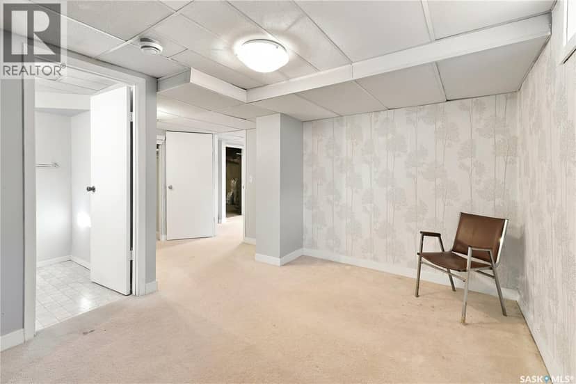 2054 Braun BAY E — photo 37 of 40