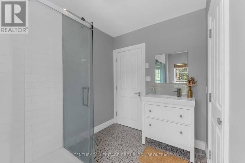 509 Maple Lawn Drive — photo 38 of 40