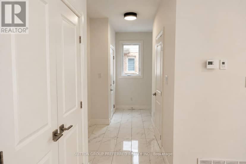 1772 Henrica Avenue, London North, photo 5