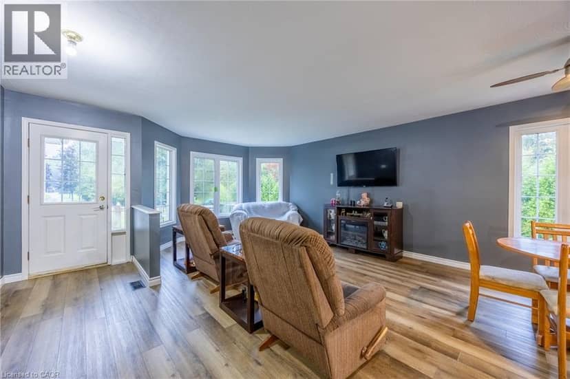 650 Charlotteville Rd 7 — photo 9 of 32