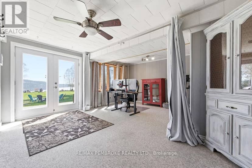 634 Goldfinch Way — photo 31 of 40