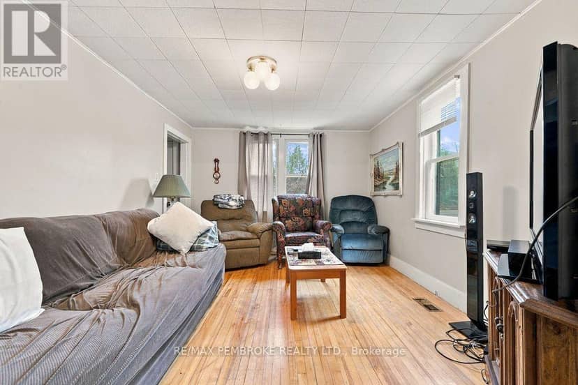 40513 17 Highway — photo 17 of 40