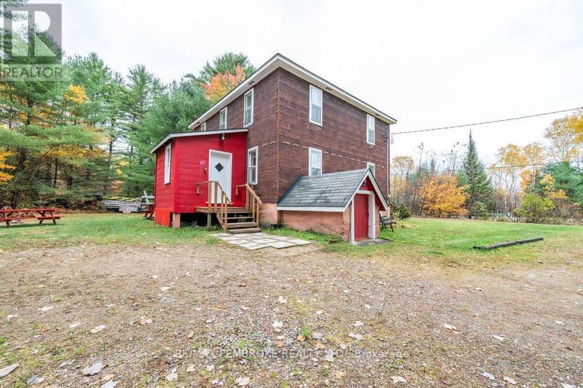 40513 17 Highway, Head, Clara and Maria, photo 5