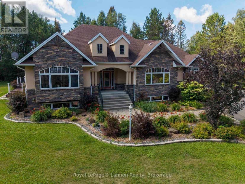 791 Hilldale Road, Thunder Bay