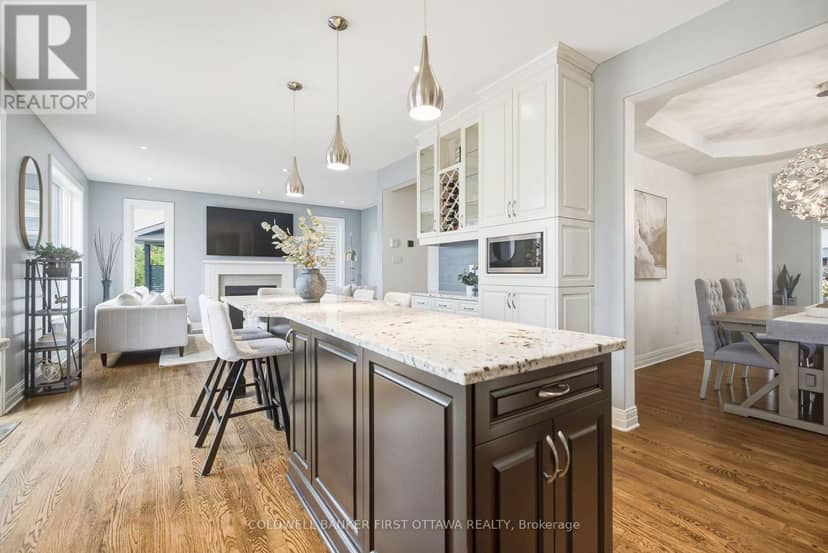 529 Adamson Crescent — photo 11 of 40