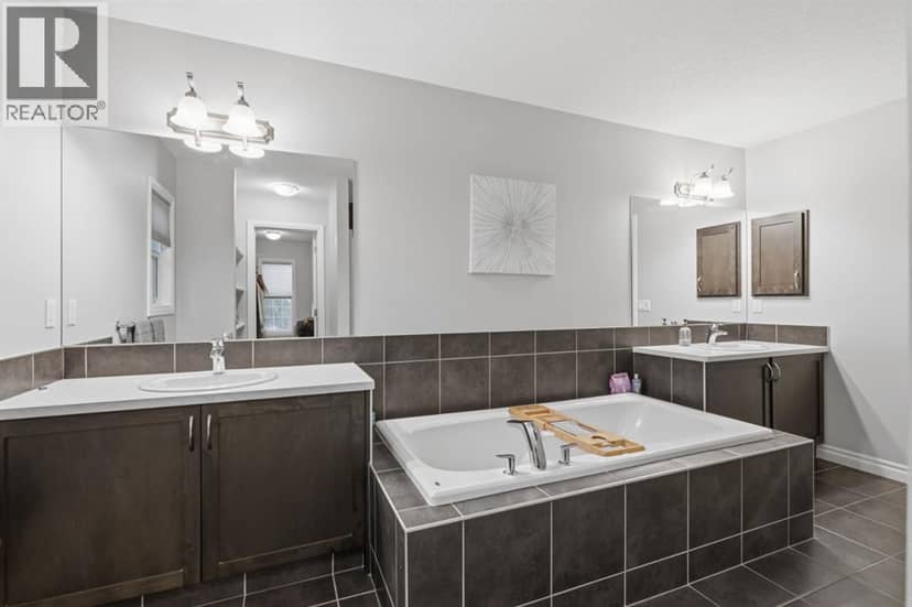 411 Hillcrest Circle SW — photo 35 of 40