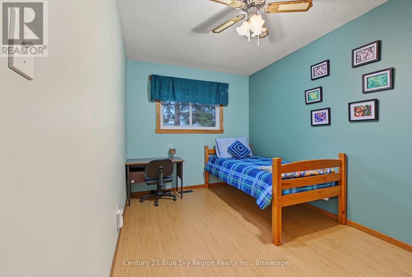 643 Robarts Avenue — photo 20 of 40