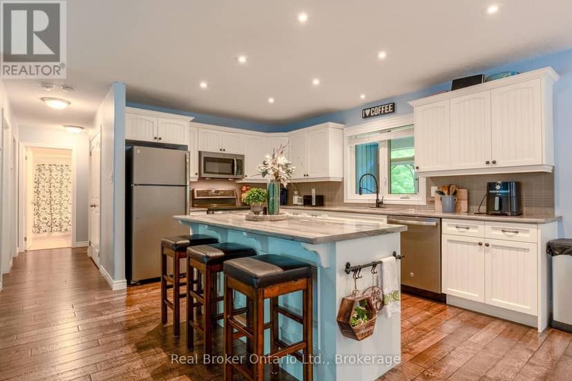 204 Golf Course Road — photo 6 of 32