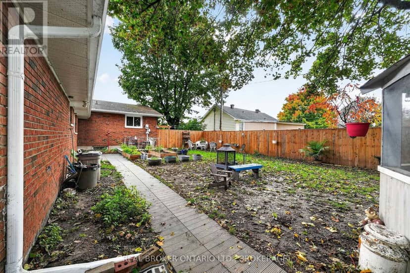 15 Gray Avenue — photo 17 of 40
