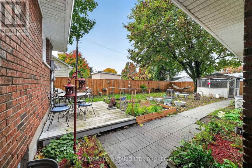 15 Gray Avenue — photo 18 of 40