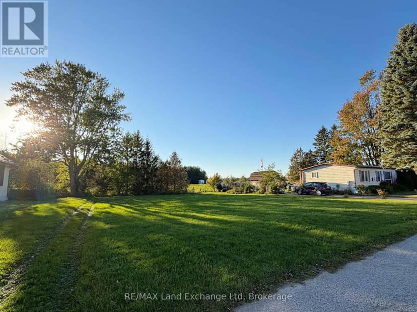 16 William Street N, South Huron