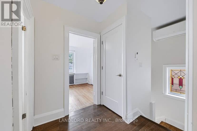 159 Lawrence Avenue W — photo 17 of 37