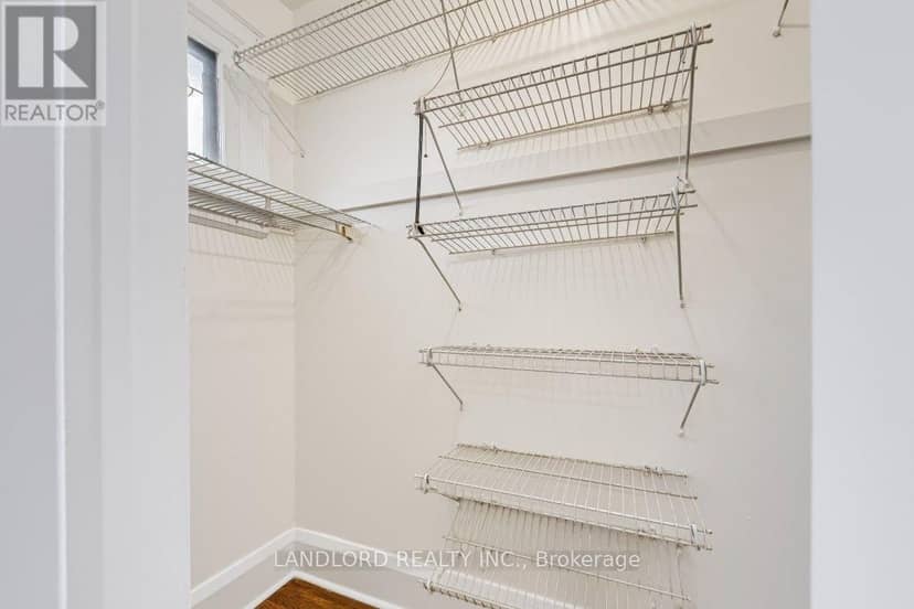 159 Lawrence Avenue W — photo 21 of 37
