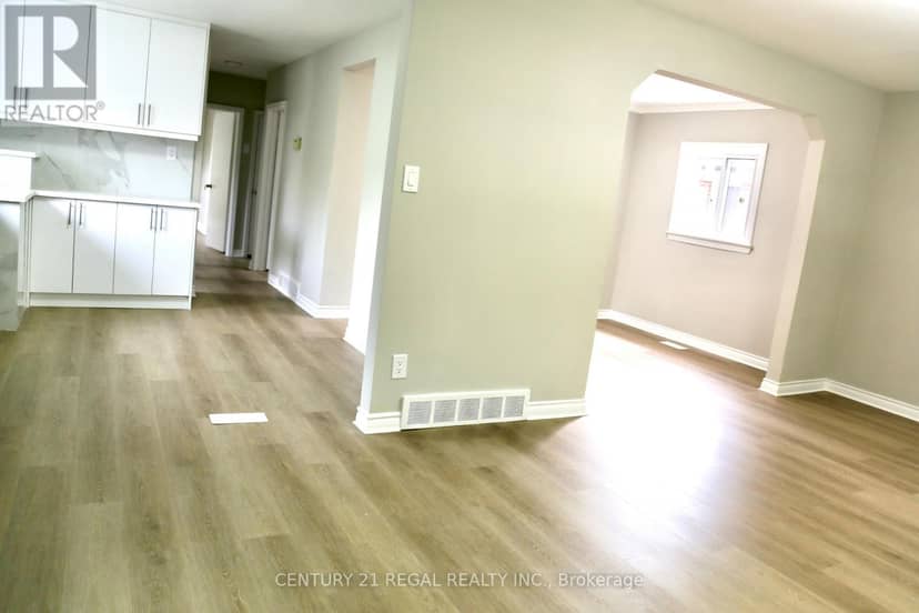987 Victoria Park Avenue, Toronto, photo 5