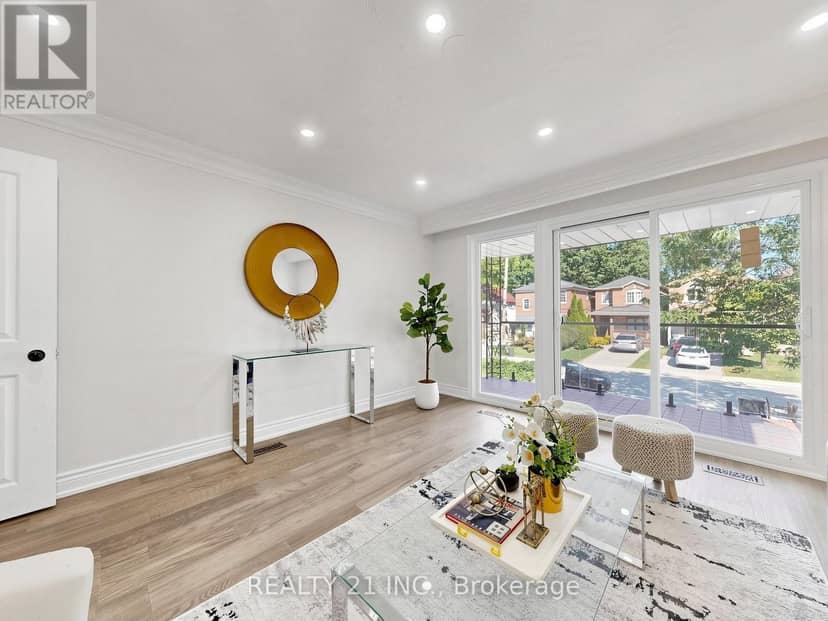 120 Queensbury Avenue — photo 10 of 40