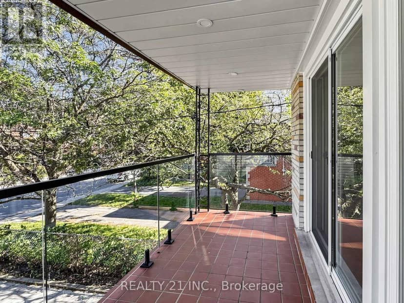 120 Queensbury Avenue, Toronto, photo 4