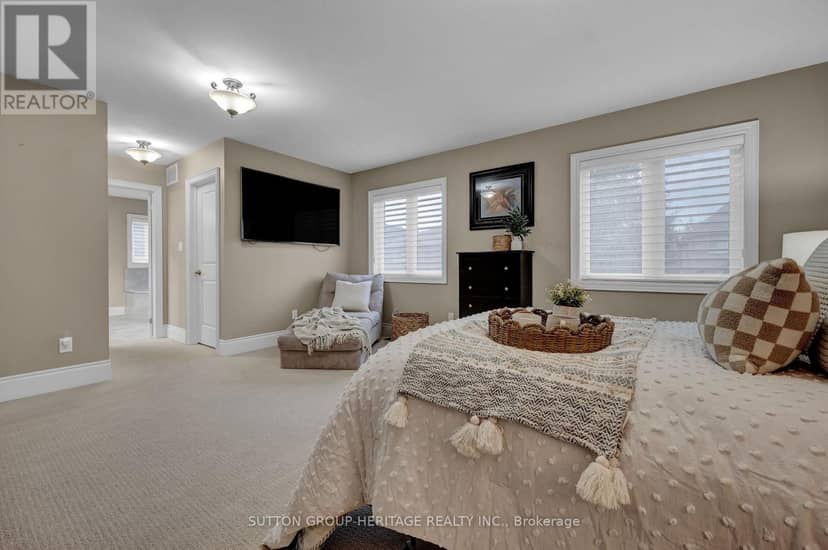 25 Charterhouse Drive — photo 23 of 40
