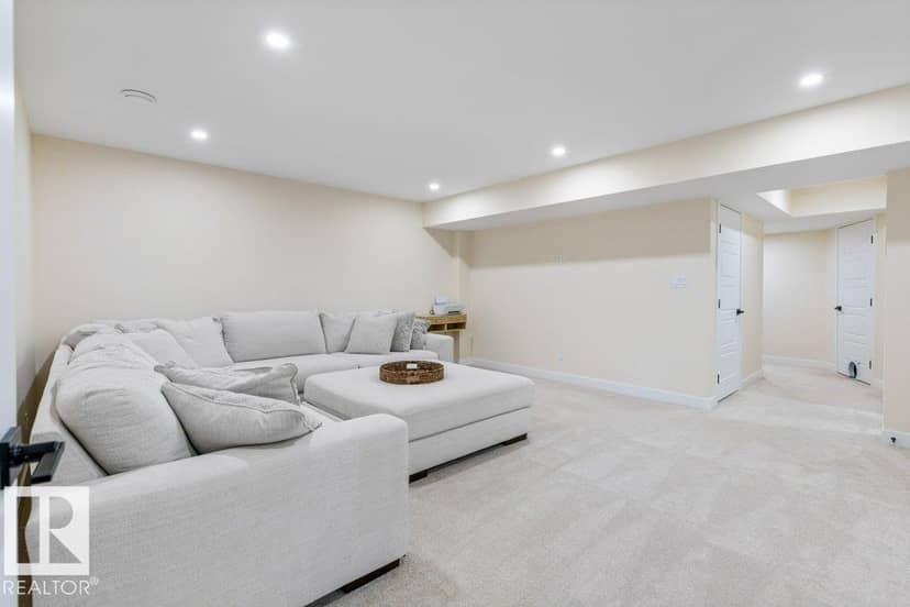 9056 Shaw Wy SW — photo 37 of 40