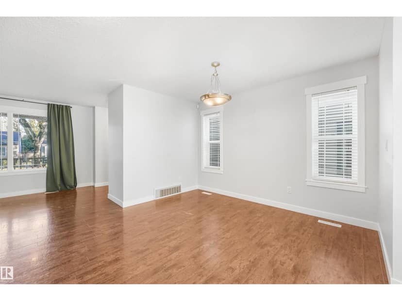 11236 89 ST NW — photo 9 of 40