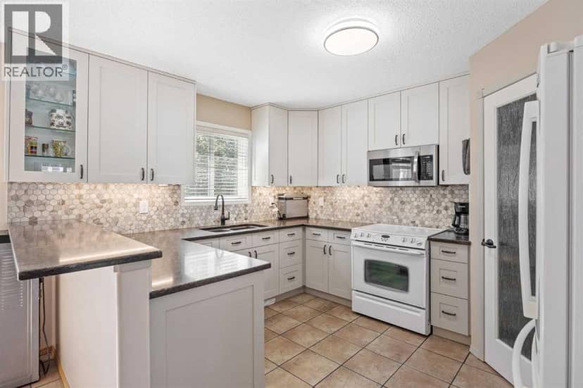 118 Lakeview Shores — photo 10 of 40