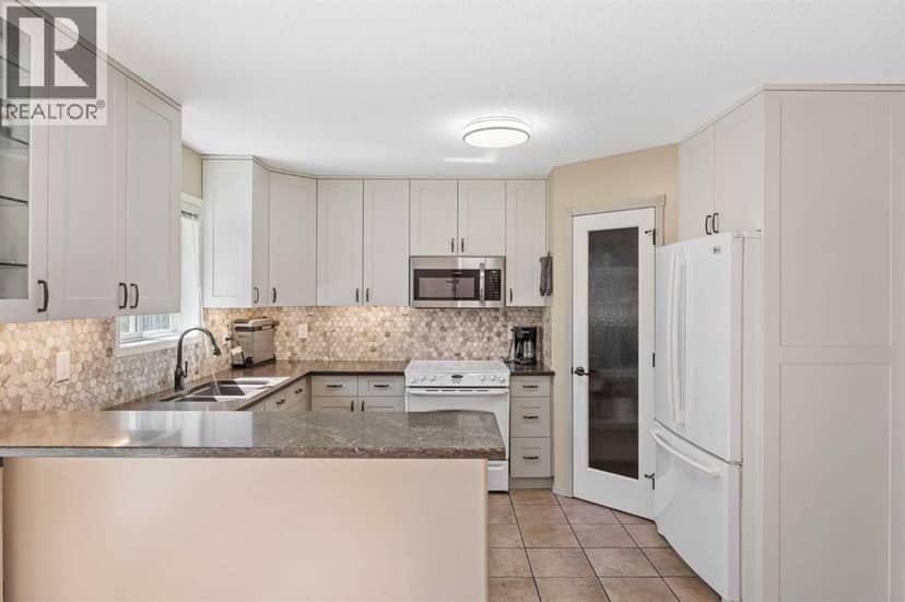 118 Lakeview Shores — photo 13 of 40