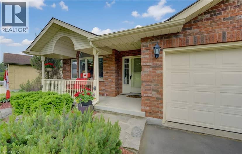 599 COLDSTREAM Drive, Waterloo, photo 8