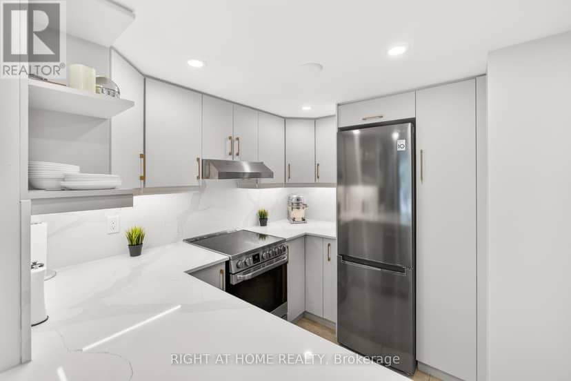 2151 - 105 George Appleton Way, Toronto, photo 2
