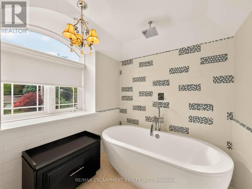 991 Glenwood Avenue — photo 25 of 40