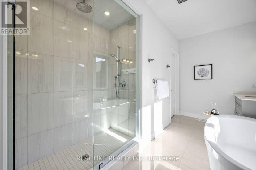 1382 Queens Plate Road — photo 25 of 39