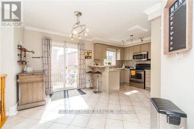 43 Lormel Gate, Brampton, photo 7
