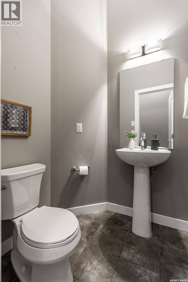 406 Boykowich STREET — photo 13 of 38