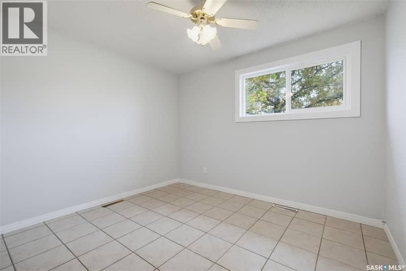 706 S Avenue N — photo 13 of 40