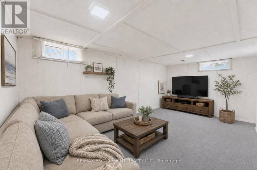 34 Fielding Crescent — photo 26 of 36
