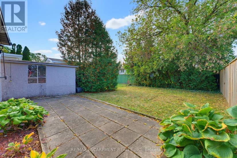 34 Fielding Crescent — photo 32 of 36