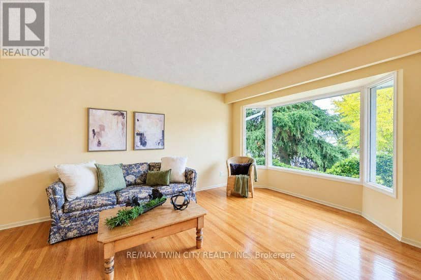 165 McGarry Drive — photo 6 of 40