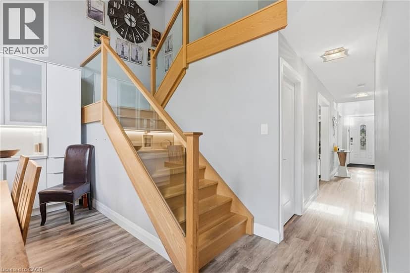 231 PARKSIDE Drive — photo 14 of 40