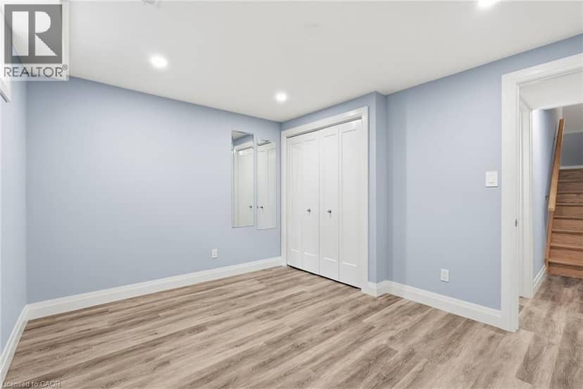 231 PARKSIDE Drive — photo 31 of 40
