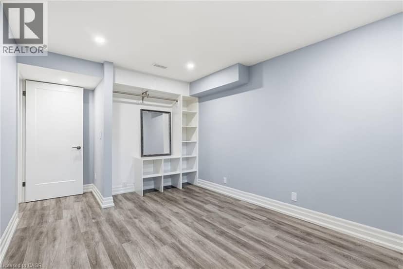 231 PARKSIDE Drive — photo 34 of 40