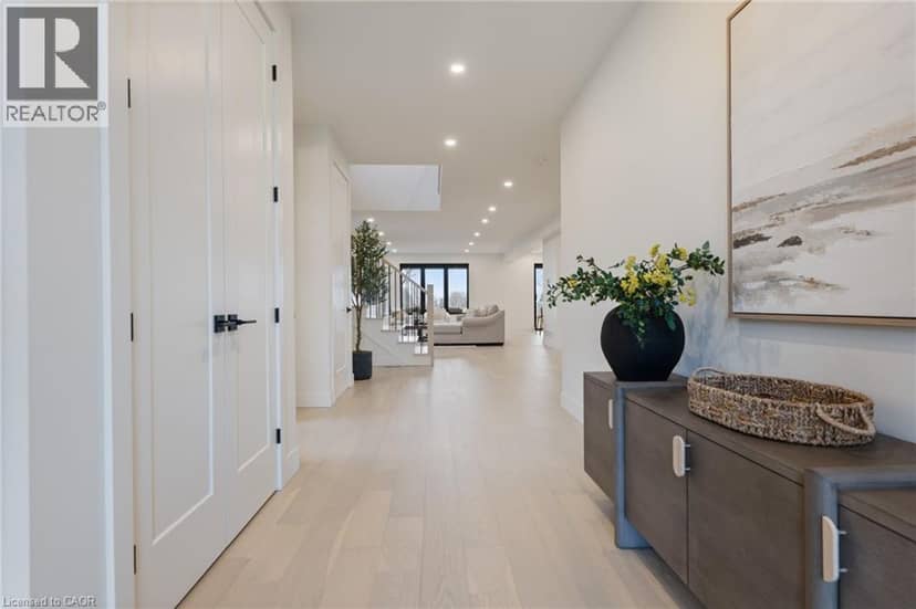 12 MACNEIL Court — photo 3 of 40