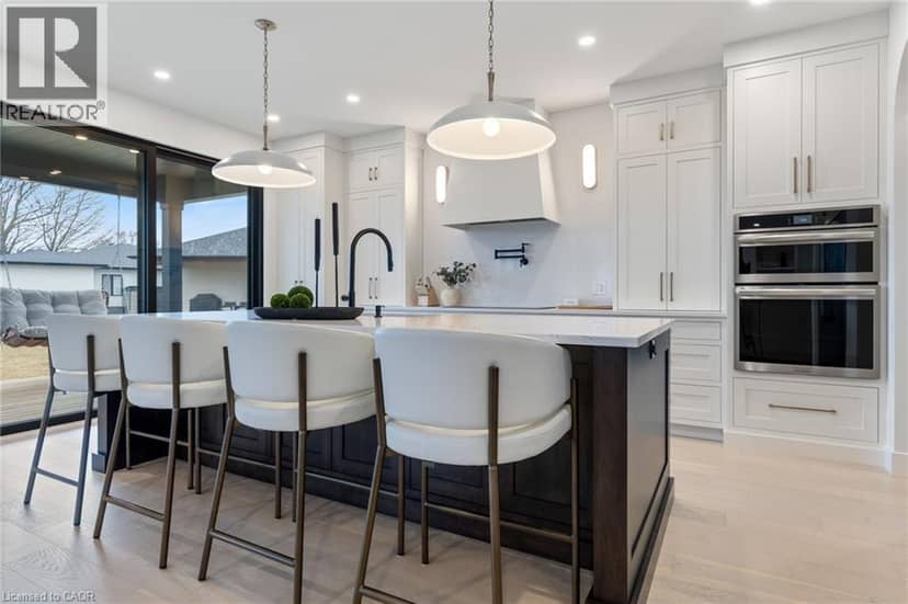 12 MACNEIL Court — photo 14 of 40