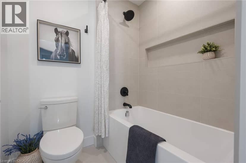 12 MACNEIL Court — photo 26 of 40